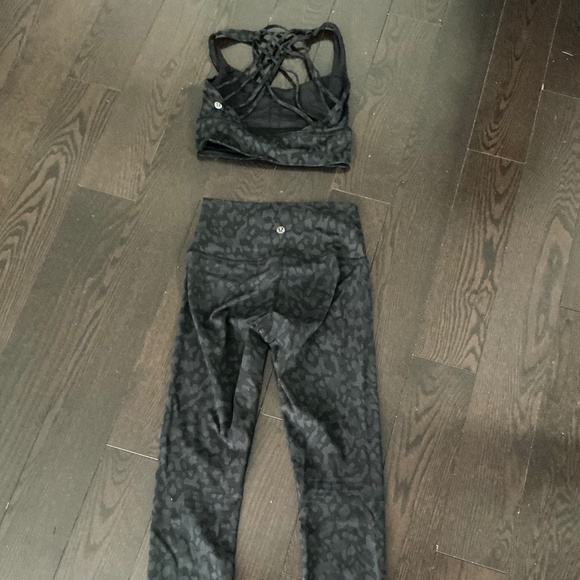 Lululemon set - Picture 2 of 2